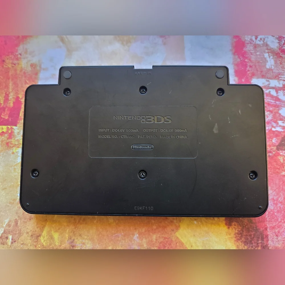 Nintendo 3DS Charging Cradle / Docking Station BLACK CTR-007